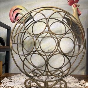 Round Metal Wine Bottle Holder Rack - Antique Gold Finish